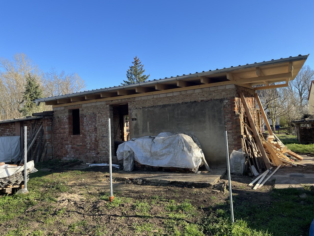Home 5.jpg